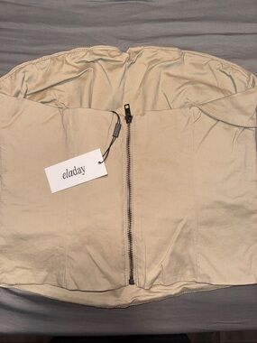 Eladay Strapless Bustier Top in Light Beige